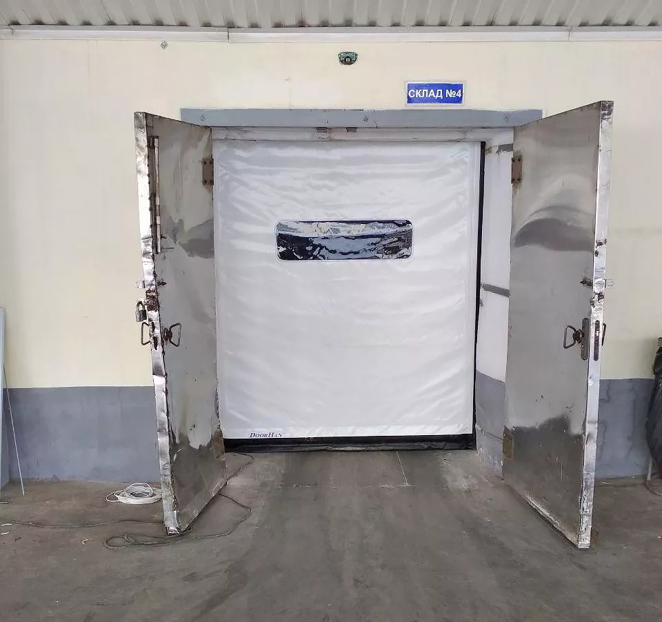 Скоростные ворота DoorHan для пищевой промышленности в Минске